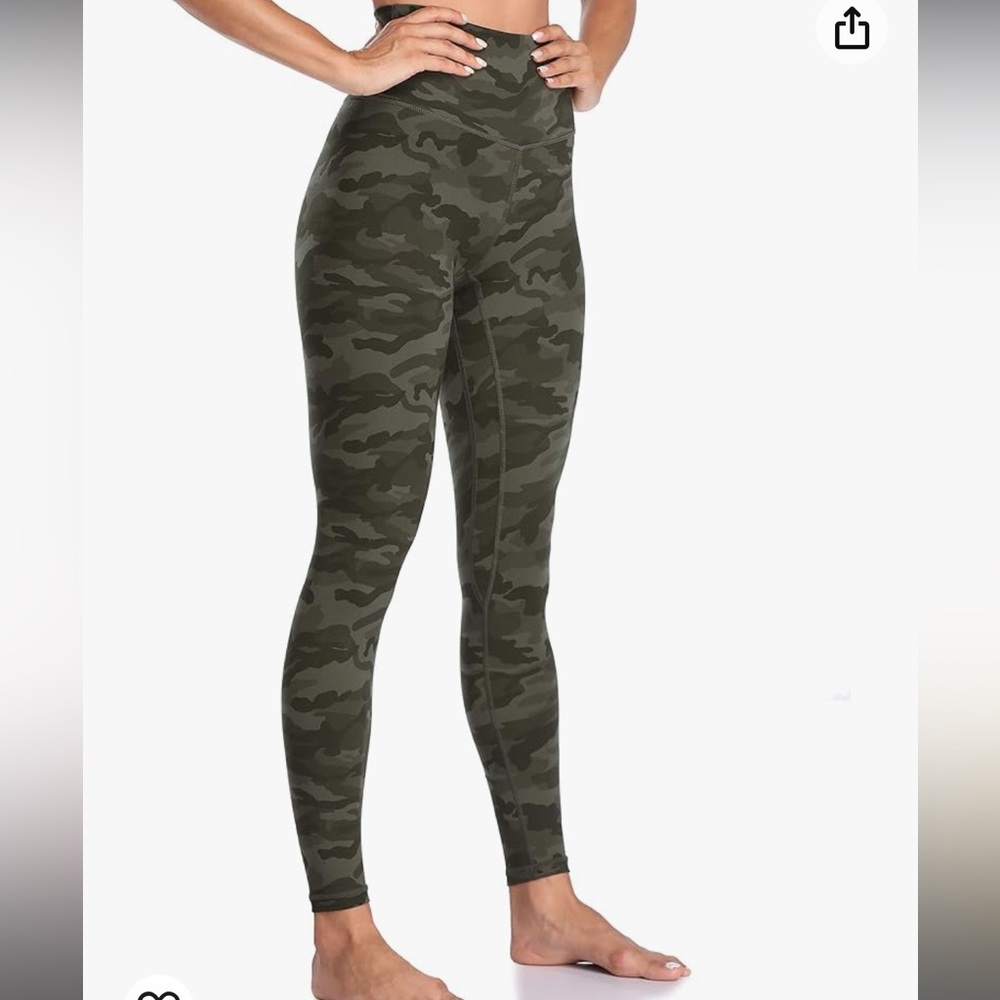 Green Army Print High Waisted Leggings with Pockets 7/8 Length